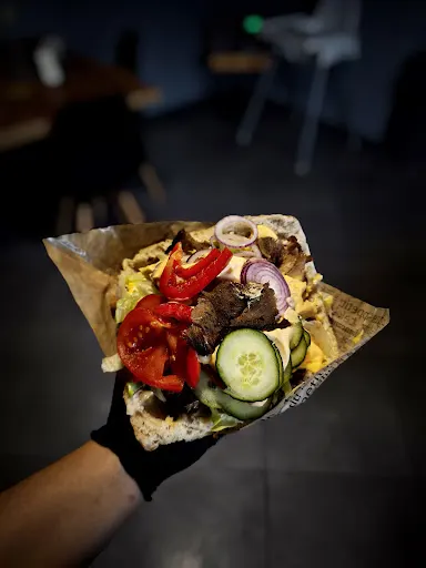 Kebab & Burger u przyjaciół